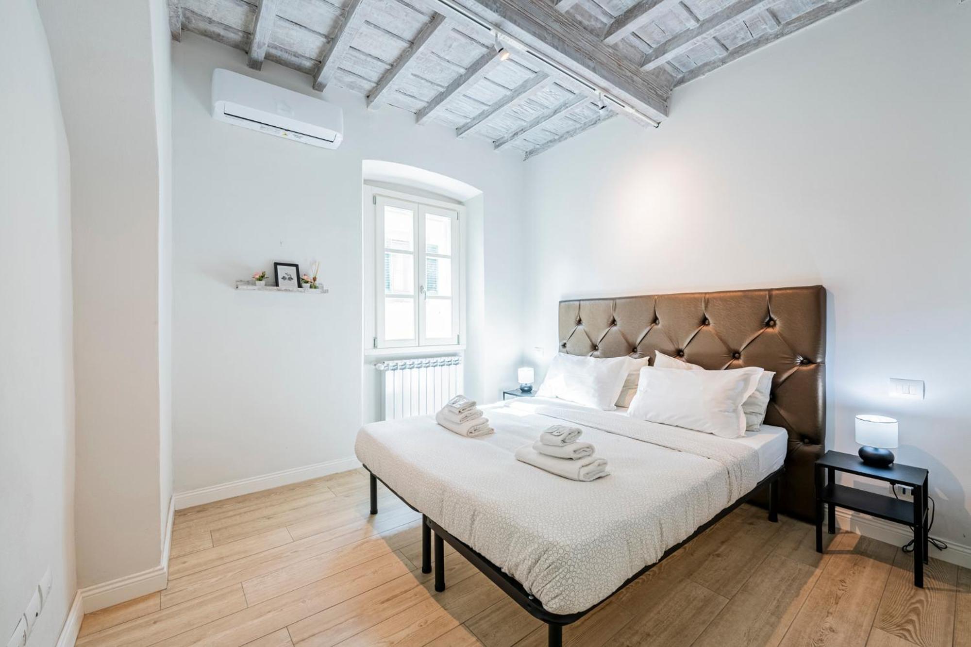 10 Minuti Duomo - Double Suite Con Idromassaggio فلورنس المظهر الخارجي الصورة